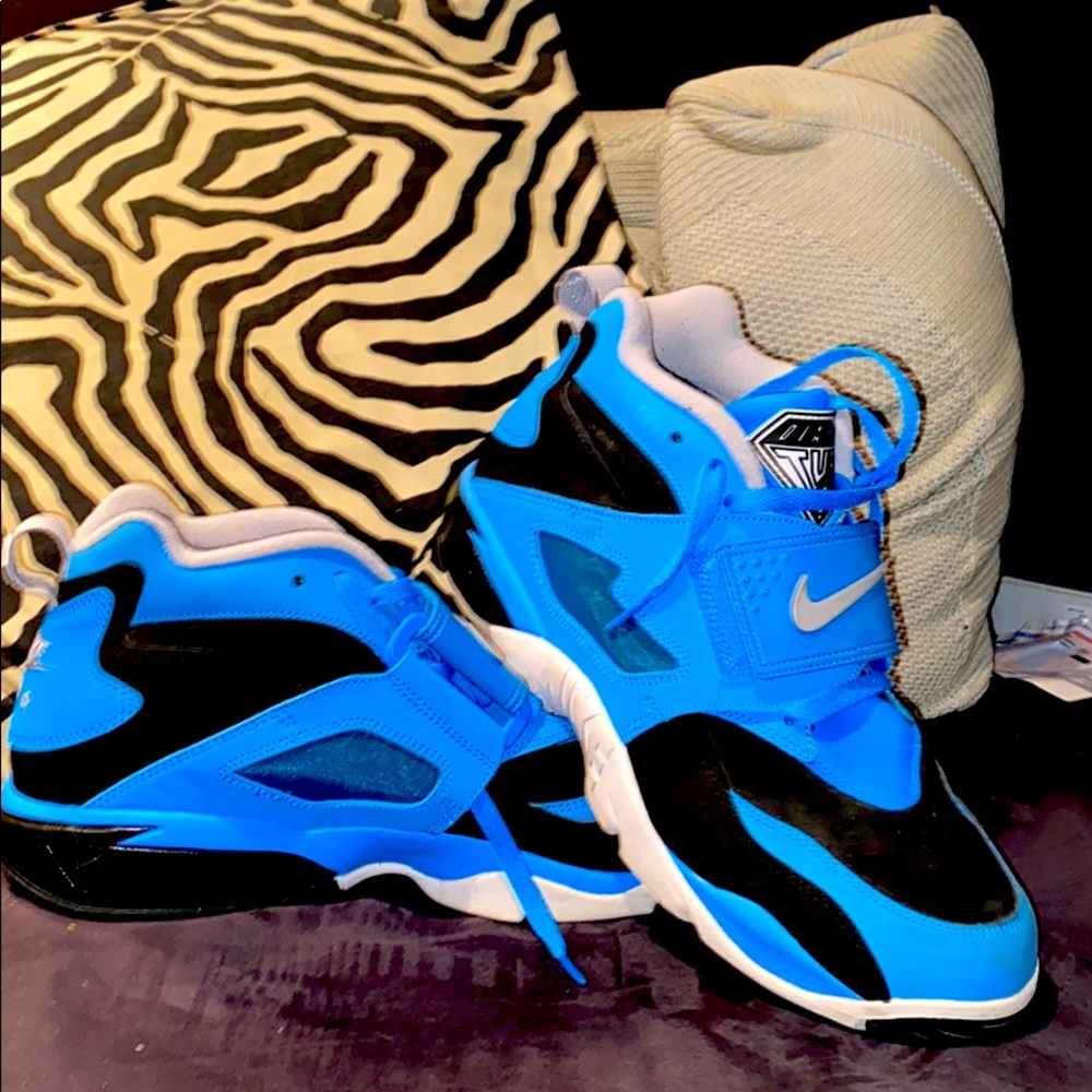 Nike air